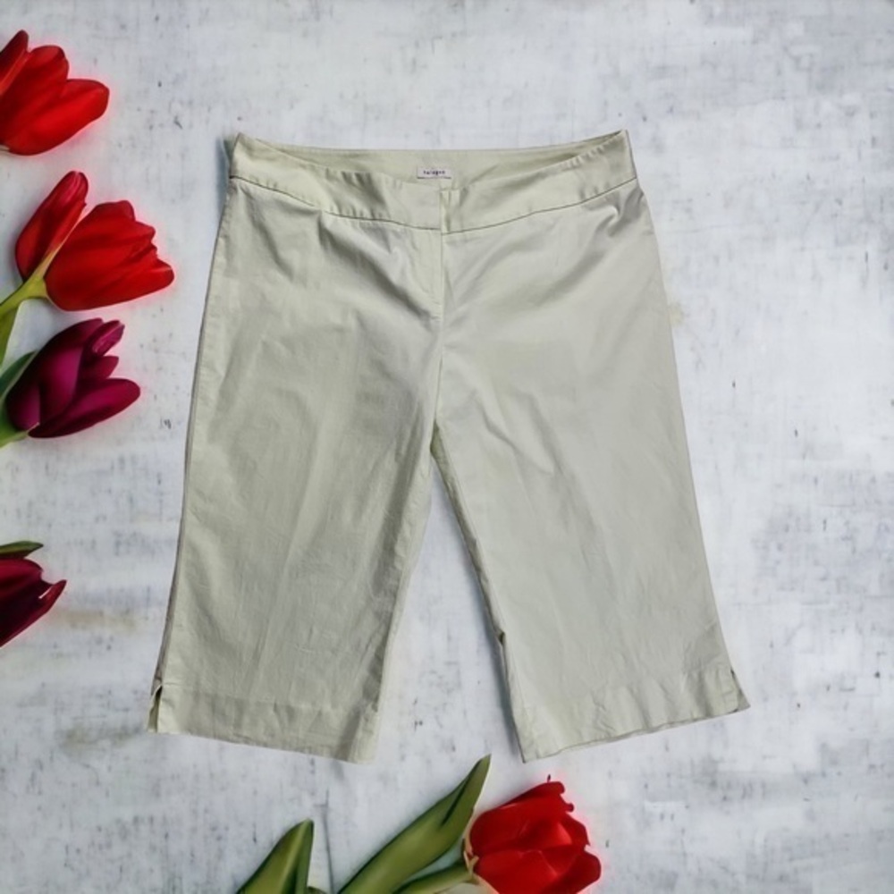 Halogen Capri Pants Tea Green Back Pockets Size 12